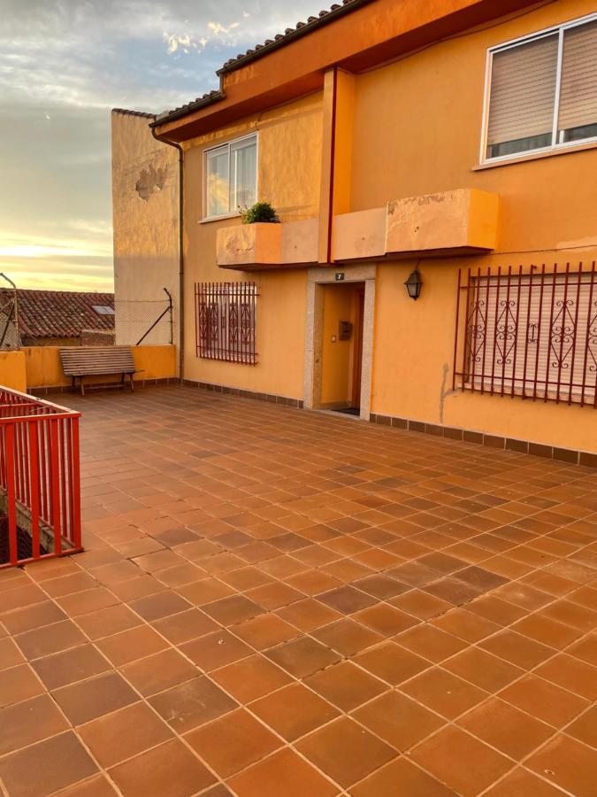 Apartamento Turistico Avila Vut Buitenkant foto